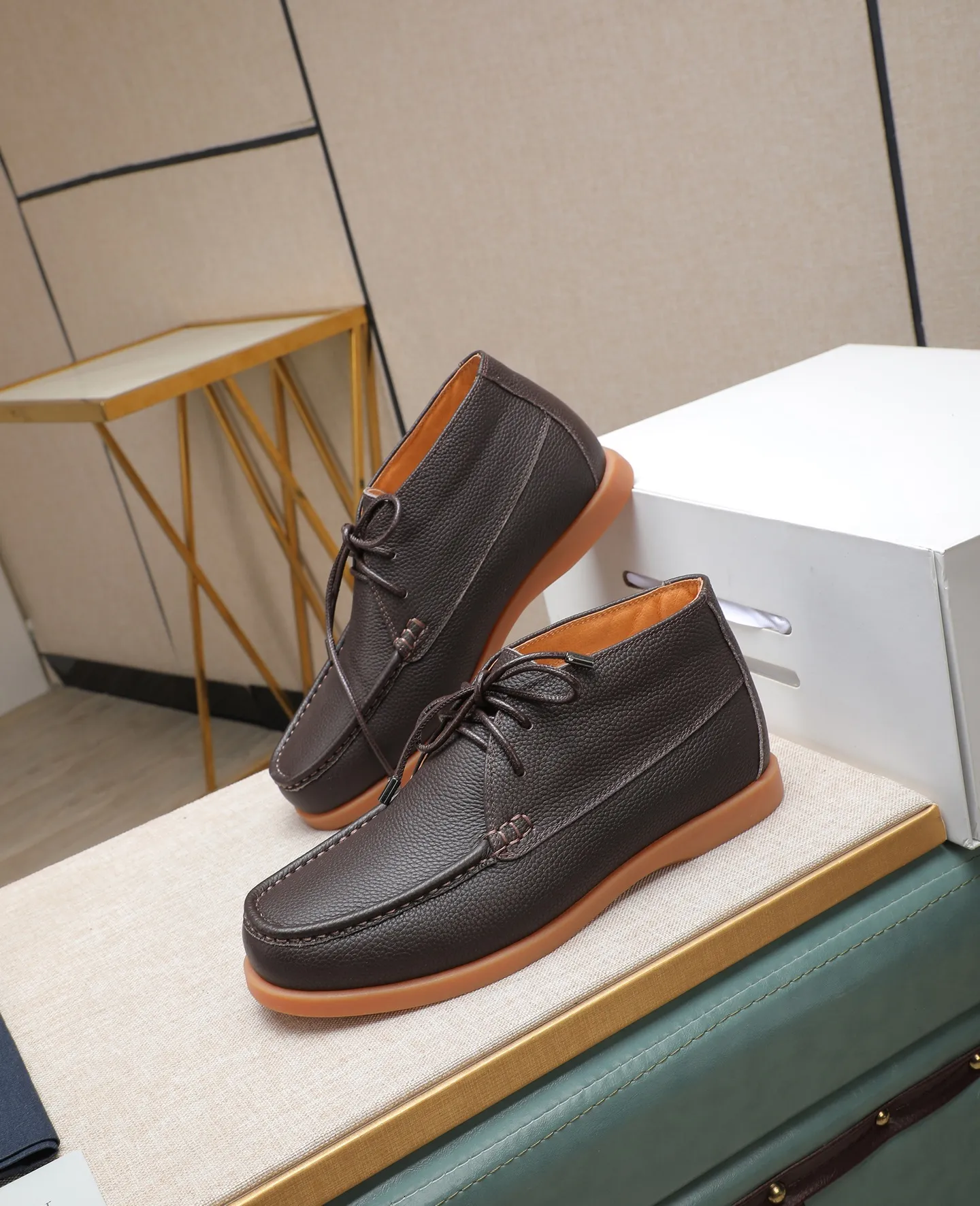Men's shoes 💰600 Wool lining Original order quality Dior —🆘. Dior original order purchase, high-end leather shoes, fabric: imported cowhide from Italy ➕ water-dyed cow lining/wool lining ➕ special original outsole, fine workmanship, real-life photos 🎬 size: 38-44 (with full set of packaging)